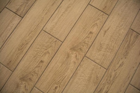 Fourniture de parquet en bois, les crit&egrave;res essentiels